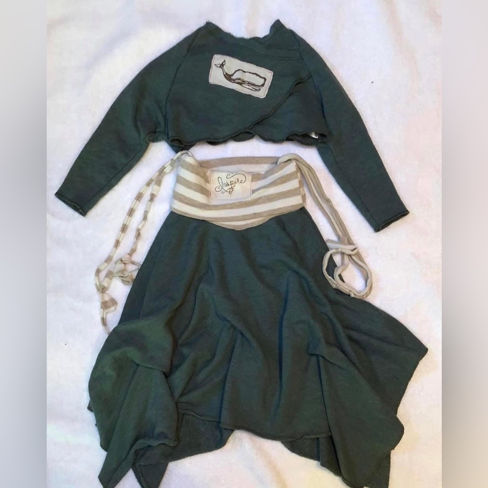 Sz 3 Neve & Hawk Set. Original 2012 Camerton dress & Carys Cross-back sweatshirt